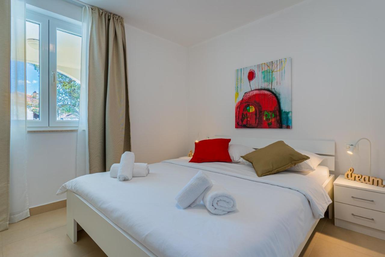 Apartments Lopari Nerezine Ngoại thất bức ảnh